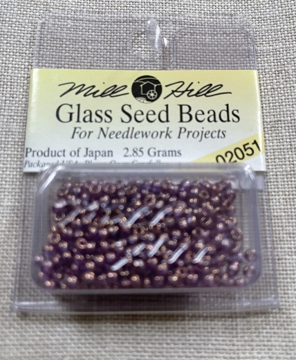 02051 - Nutmeg Mill Hill Seed Beads Ø 2,2 mm