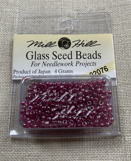 02076 - Elderberry Mill Hill Seed Beads Ø 2,2 mm