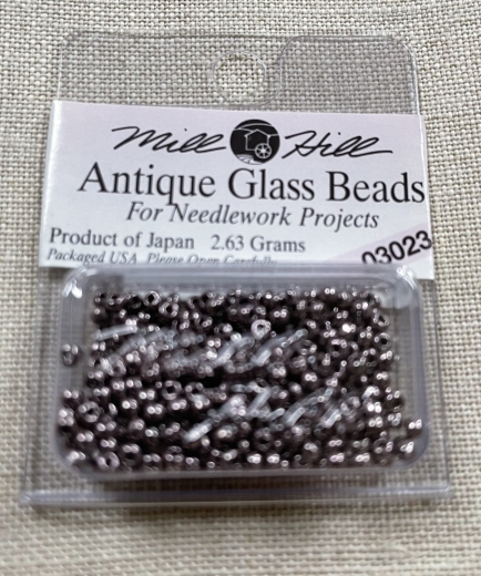 03023 - Platinum Violet Mill Hill Seed-Antique Beads Ø 2,2 mm