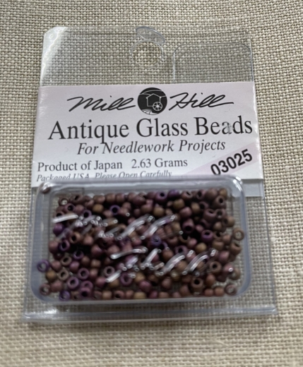 Mill Hill Seed-Antique Beads - 03025 Wildberry Ø 2,2 mm