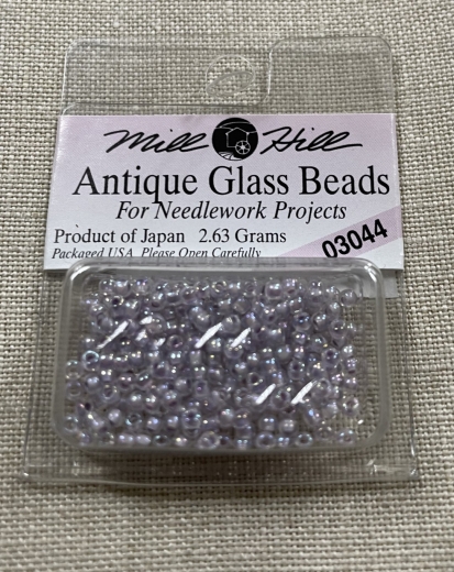 03044 - Crystal Lilac Mill Hill Seed-Antique Beads Ø 2,2 mm
