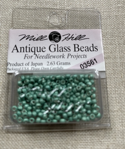 Mill Hill Seed-Antique Beads - 03561 Satin Ice Green Ø 2,2 mm