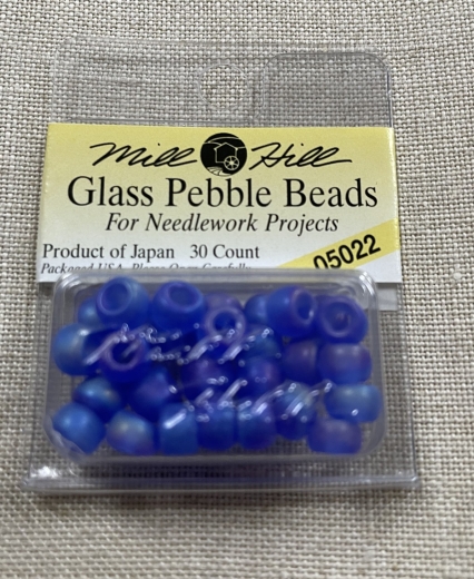 05022 - Frosted Opal Capri Mill Hill Pebble Beads Ø 5,5 mm