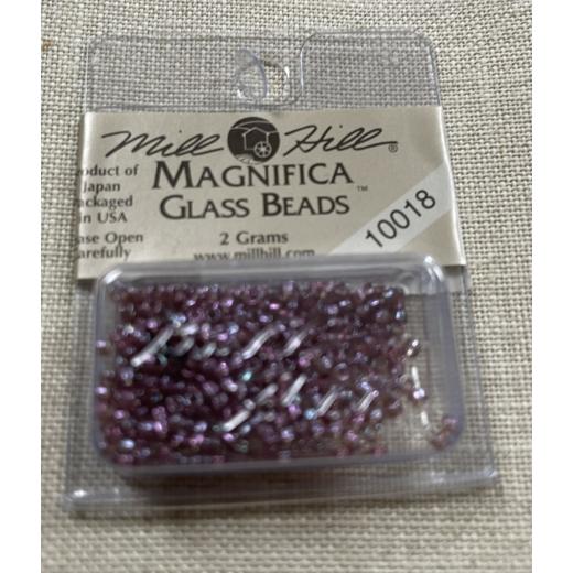 Mill Hill Magnifica Beads 10018 Sheer Blueberry Ø 1,65 mm