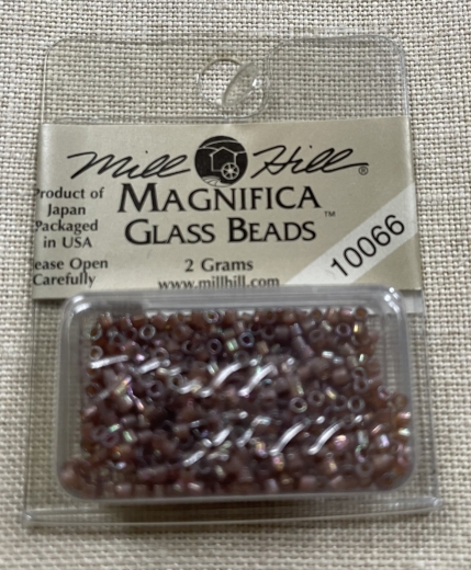 10066 - Opal Smokey Topaz Mill Hill Magnifica Beads Ø 1,65 mm