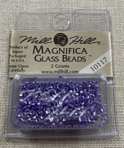 10117 - Lilac Satin Mill Hill Magnifica Beads Ø 1,65 mm