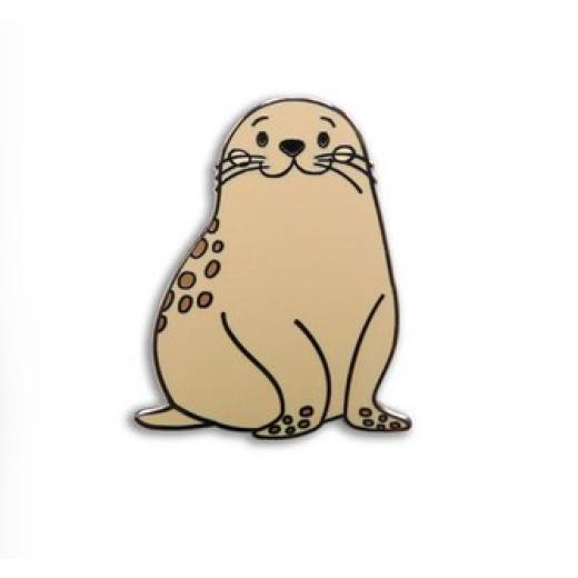 Cozy Seal Pup - Needle Minder Leti Stitch (magnetischer Nadelhalter)