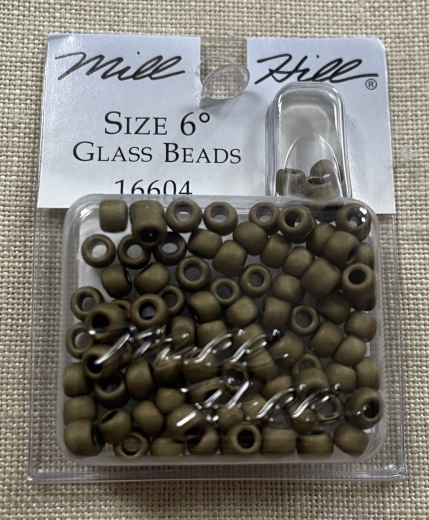 16604 Mill Hill Pony Beads Size 6 - Antique Mocha Ø 4 mm