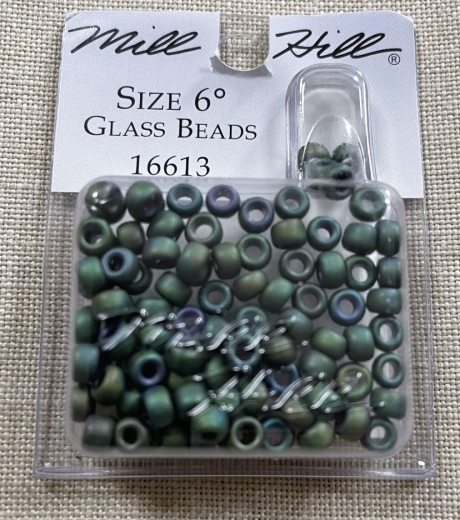 16613 Mill Hill Pony Beads Size 6 - Juniper Green Ø 4 mm AUSVERKAUF