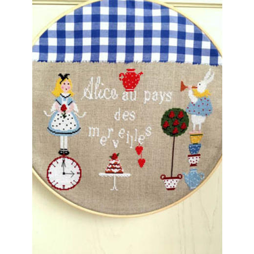 Lilli Violette - Alice im Wunderland