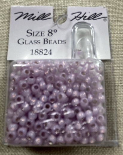 18824 Mill Hill Pony Beads Size 8 - Opal Lilac Ø 3 mm