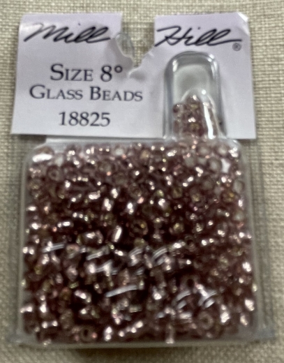 18825 Mill Hill Pony Beads Size 8 - Iced Nutmeg Ø 3 mm
