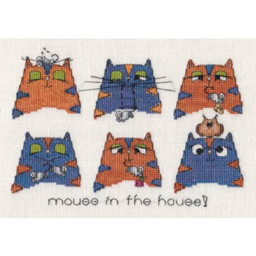 MarNic Designs - Mouse In The House