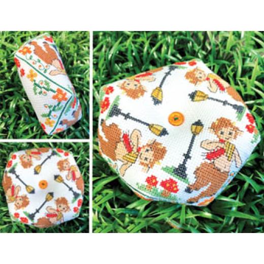 Tiny Modernist - Faun Biscornu November