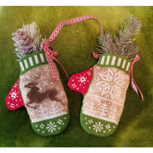 Blackberry Lane Designs - Reindeer in Flight Mittens