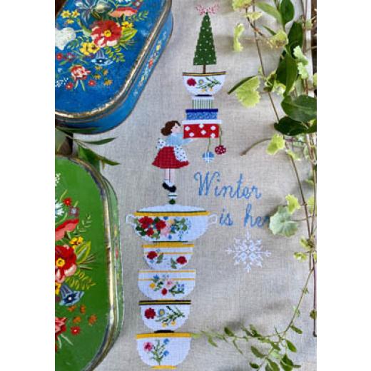 Lilli Violette - Winter Is Here