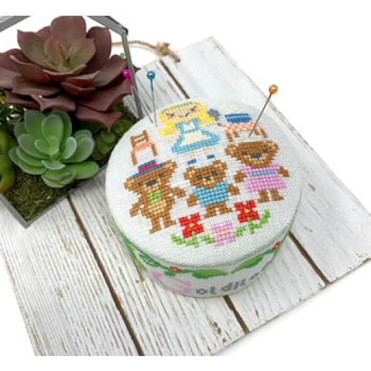 Tiny Modernist - Fairy Tale Pin Cushions Goldilocks (Stickvorlage)