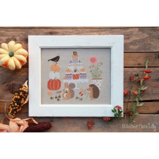 Madame Chantilly - Autumn Corner 2021