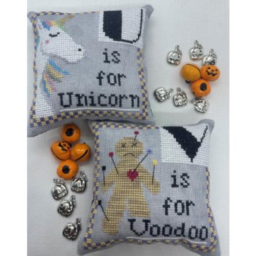 Romys Creations - Halloween Alphabet - U & V