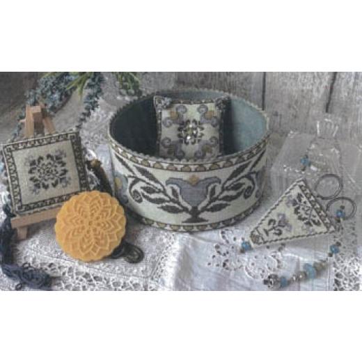 Mani Di Donna - Enchanted Tulip Sewing Basket