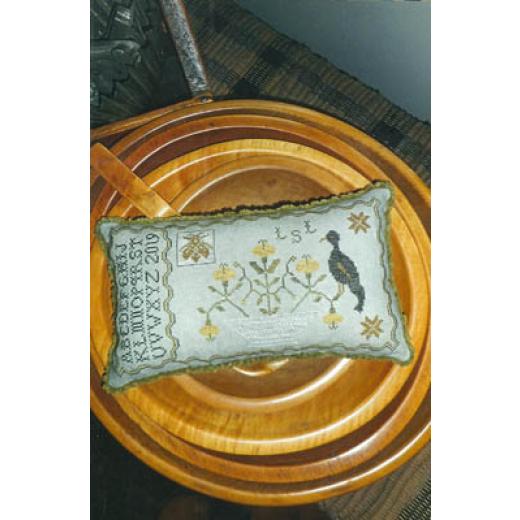 Chessie & Me - Bird & Bee Pyn Pillow