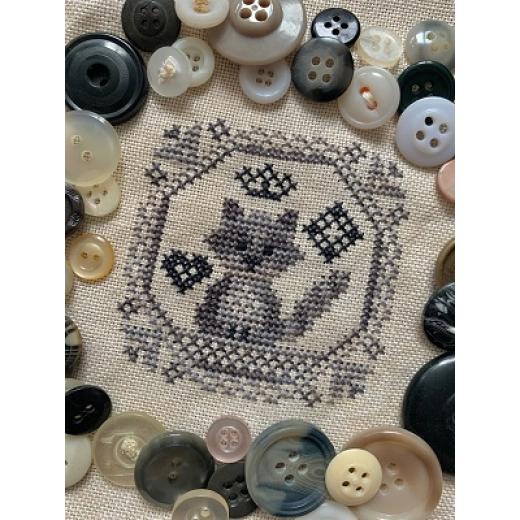 Darling & Whimsy Designs - Quirky Quakers - Raccoon