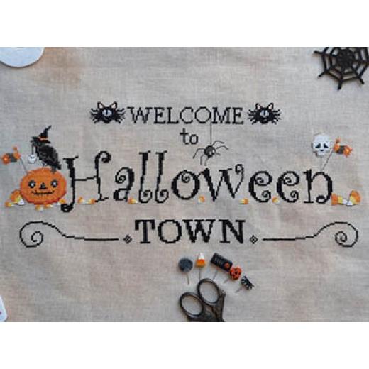 Stickvorlage Serenita Di Campagna - Welcome To Halloween Town