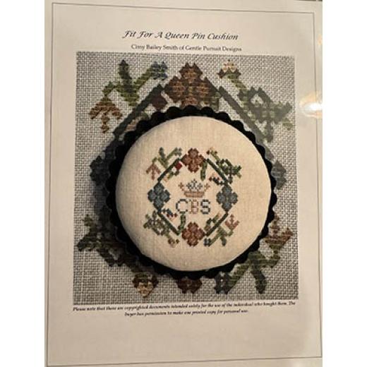 Fit For A Queen - Gentle Pursuit Designs (Stickvorlage)