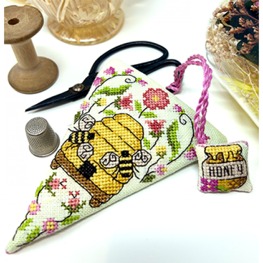 Beehive Scissor Case - Tiny Modernist Inc (Stickvorlage)