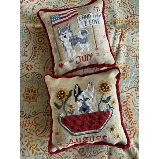 Dogs Of The Month - July & August - Romys Creations (Stickvorlage)