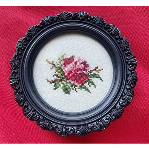 Heritage Red Rose - Keslyns (Stickvorlage)