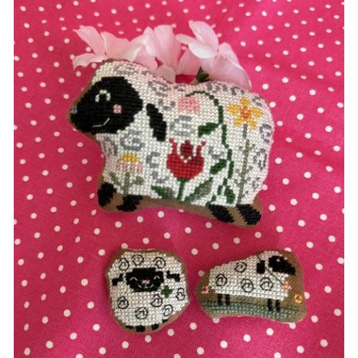 Romys Creations - Sheep (Mommy And Cubs)