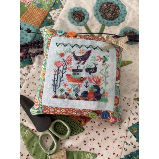 Pansy Patch Quilts & Stitchery - Houseboat Hangout