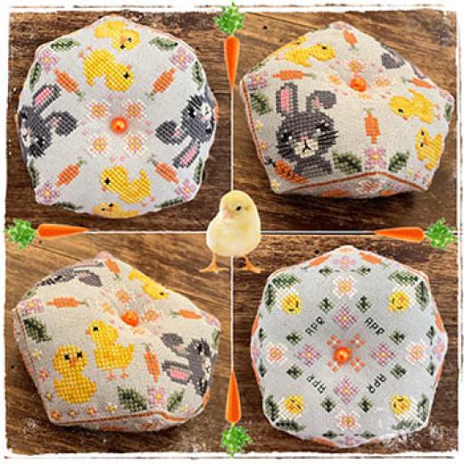 Fairy Wool In The Wood - 12 Months with Romy and Sandy 2026 - April Biscornu