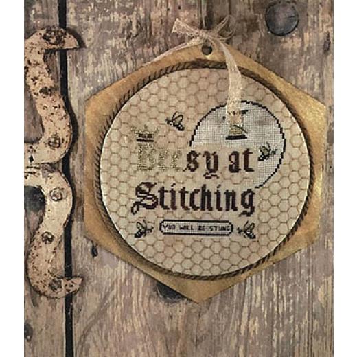 Primitive Hare - Beesy At Stitching