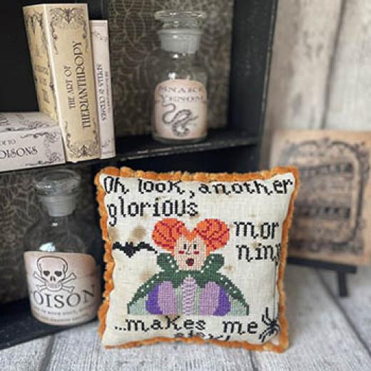Romys Creations - Winifred - The Sanderson Sisters