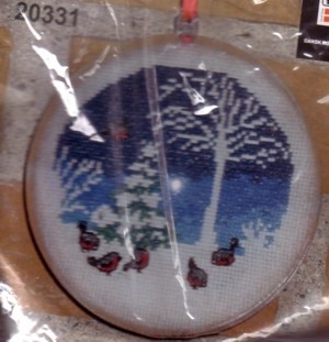 Stickpackung Oehlenschläger - Weihnachtskugel Winterlandschaft Ø 12 cm