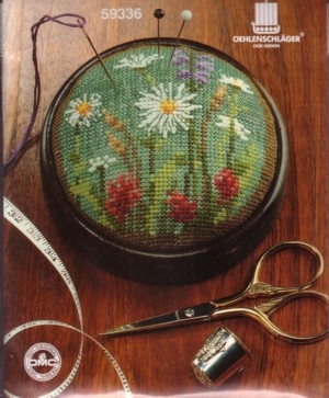 Oehlenschläger Stickpackung - Nadelkissen Blumen