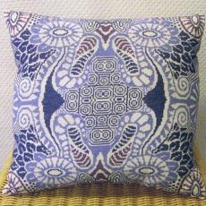 Haandarbejdets Fremme - Kissen Ornamente blau (Stickpackung)