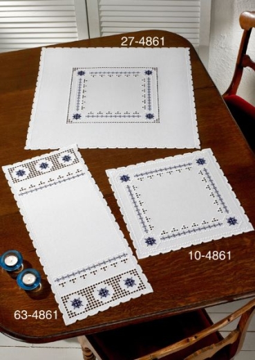 Permin of Copenhagen Stickpackung - Hardanger Tischdecke (Ausverkauf)