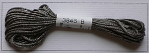 Soie dAlger Seidenstickgarn - Farbe 3845 grau