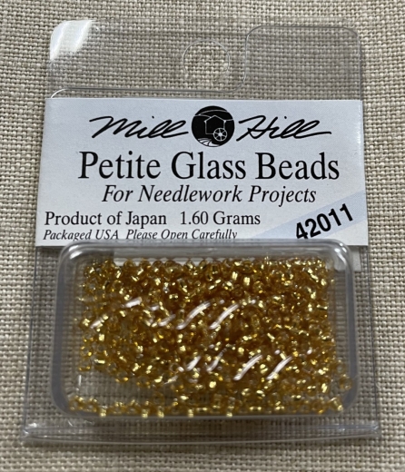 Mill Hill Seed-Petite Beads - 42011 Victorian Gold Ø 1,5 mm