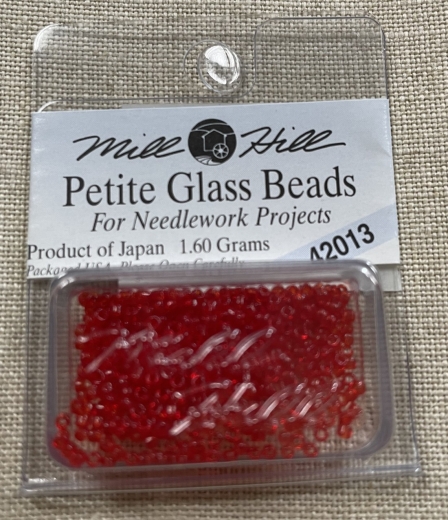 42013 Mill Hill Seed-Petite Beads - Red Red Ø 1,5 mm