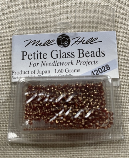 42028 Mill Hill Seed-Petite Beads - Ginger Ø 1,5 mm