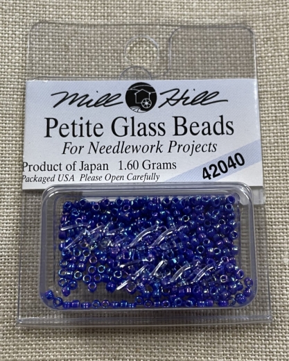 Mill Hill Seed-Petite Beads - 42040 Periwinkle Ø 1,5 mm