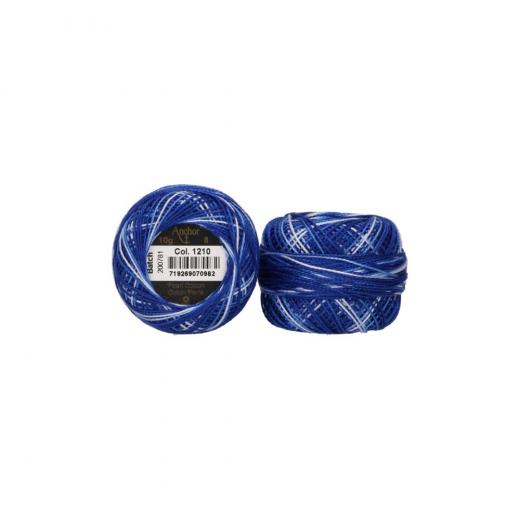 Anchor Perlgarn Stärke 8 - 10g Farbe 1210 blau ombre - 82m