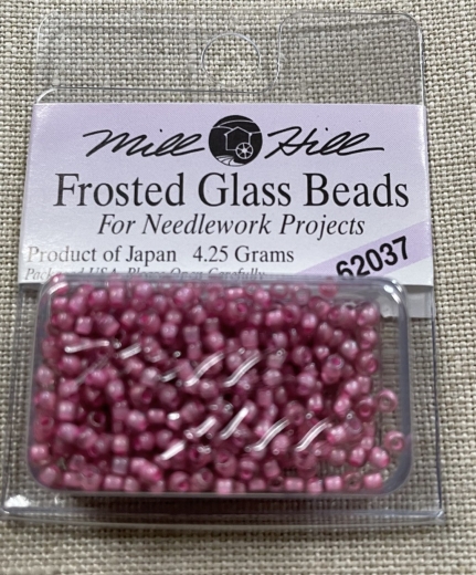 62037 Mill Hill Seed-Frosted Beads - Mauve Ø 2,2 mm (Ersatz für Magnifica 10052)