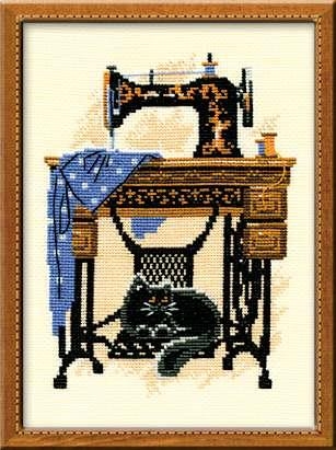 Riolis - Stickbild Cat with Sewing Machine