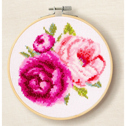 DMC - Designer Collection - Rosa Pfingstrosen mit Stickring