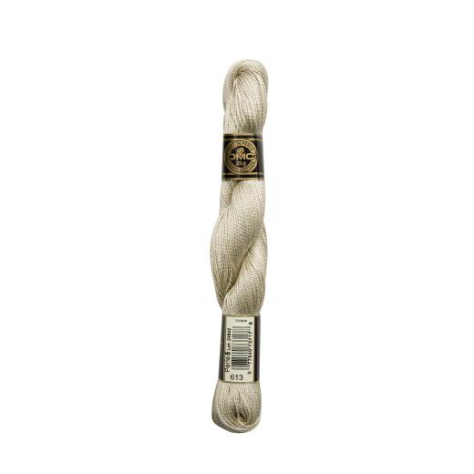 DMC Perlgarn Stärke 5 - 112,5 m Strang - 613 graubraun sehr hell (Ausverkauf)
